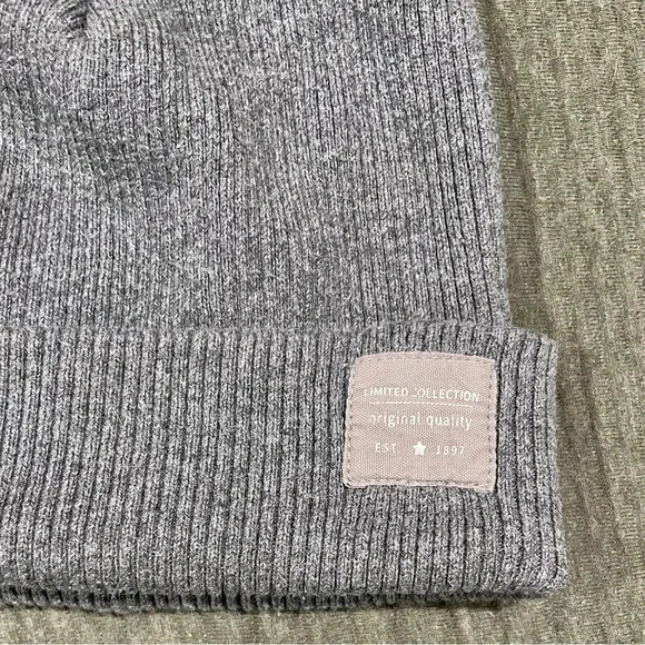 Zara Beanie - Picture 3 of 6